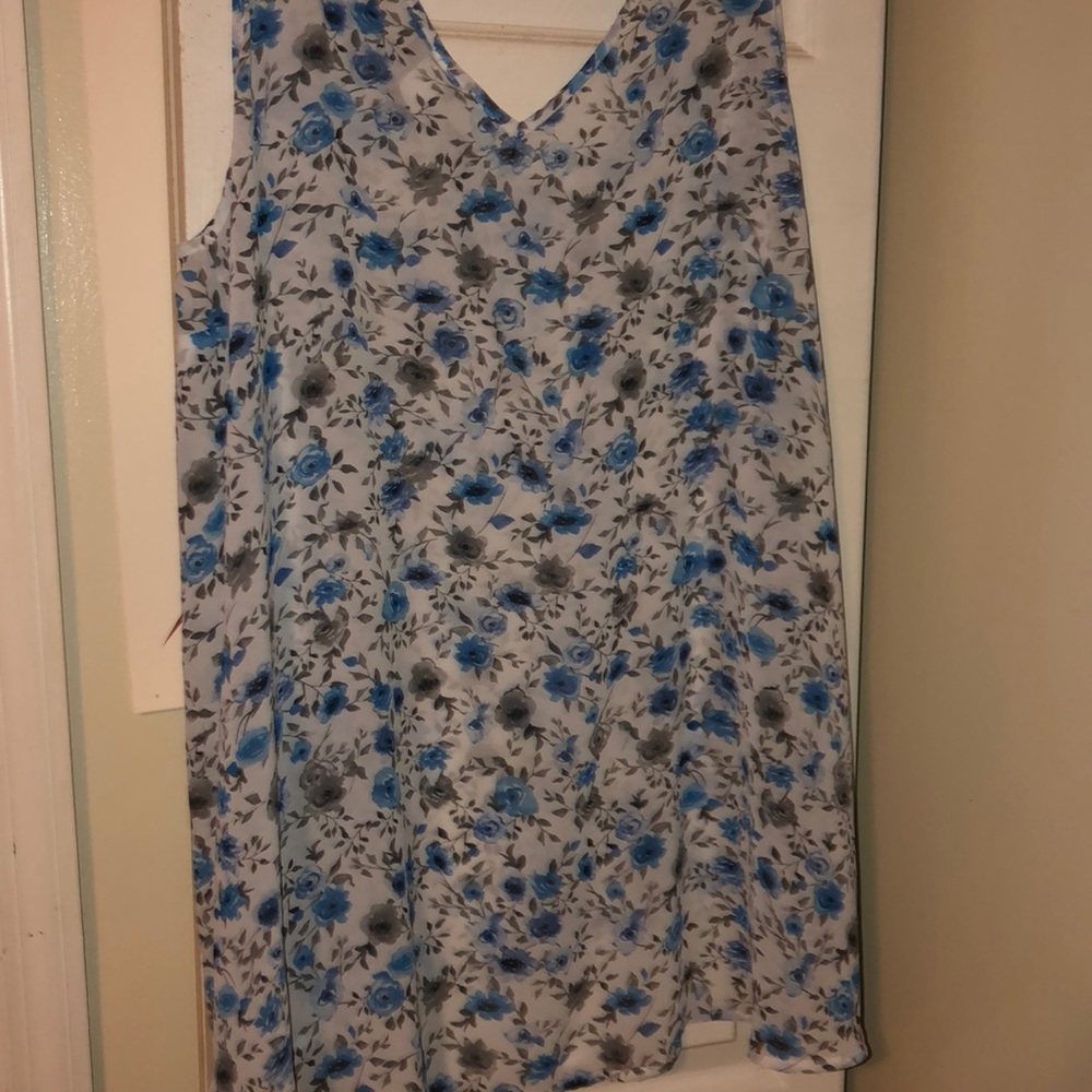 Torrid Top - Picture 3 of 3